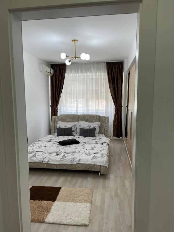 Class Deluxe Apartments Oradea Zewnętrze zdjęcie