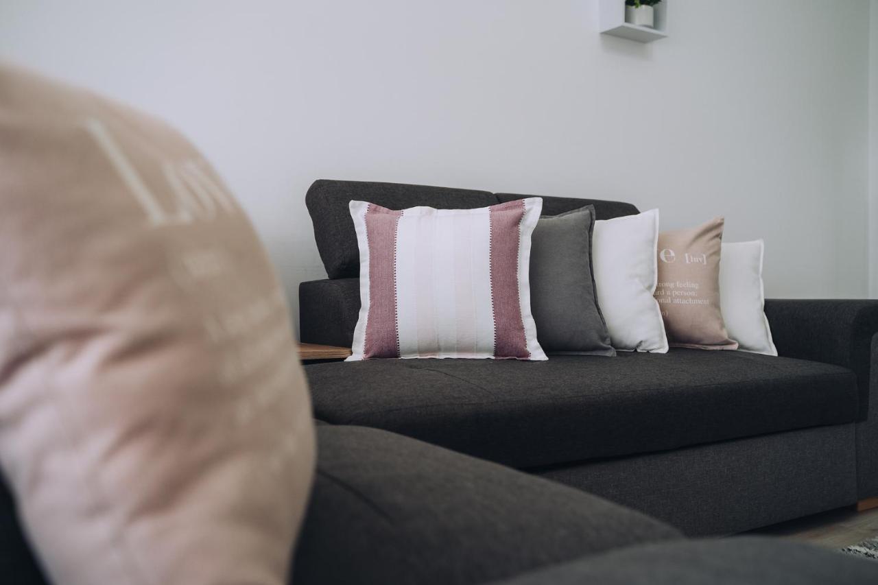 Class Deluxe Apartments Oradea Zewnętrze zdjęcie