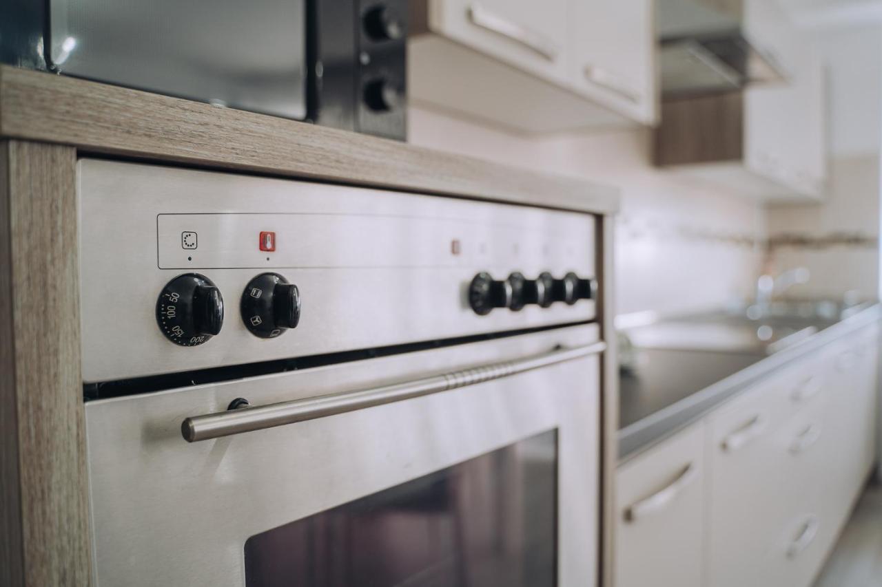 Class Deluxe Apartments Oradea Zewnętrze zdjęcie