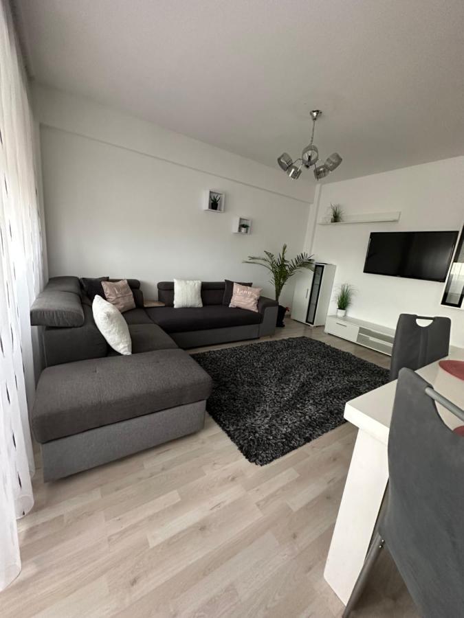 Class Deluxe Apartments Oradea Zewnętrze zdjęcie